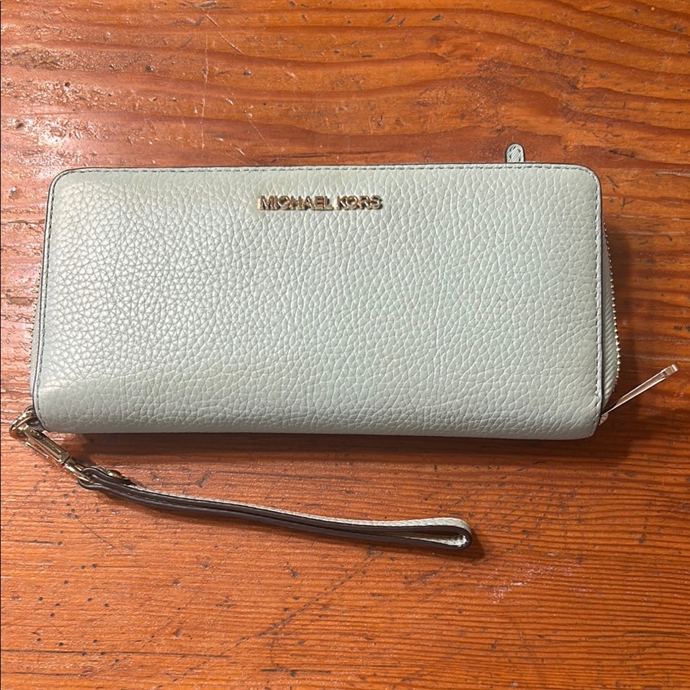 Michael Kors Gray Leather Wristlet